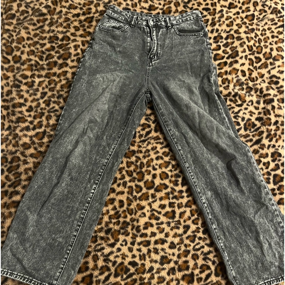 gray pants size medium🩶